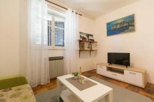 Apartment Tranquilo Garden, Дубровник