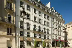 Отель «Hôtel des Grands Hommes», Париж