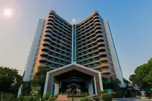 First Pacific Hotel and Convention, Паттайя