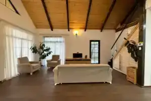 Qafqaz Suite Wood Stack, Габала