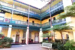 Отель «Mary MacKillop Place», Сидней