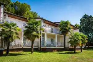 Ai Pini Medulin Resort, Медулин