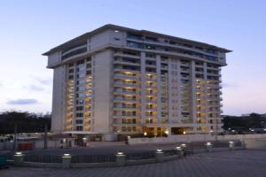 Отель «Residency Sarovar Portico», Мумбаи