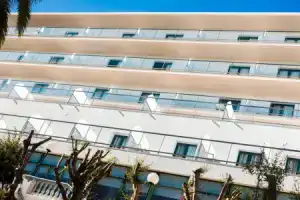 Отель «Globales Cala'n Blanes», Cala'N Blanes