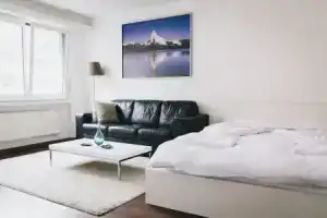 Charming Studio 3´to Limmat River with POCKET WIFI, Цюрих