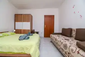 Apartment Tonci, Драшнице