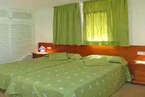 107068 - House in Lloret de Mar, Льорет де Мар