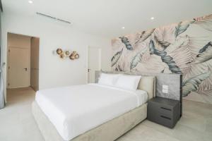 The luxury villa Ivory E3 Rawai Phuket, Най Харн