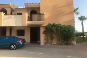 A Quiet House In The Neighborhood Of Urbanizacion Club Salino, Торревьеха
