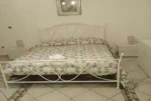 House 123, Сорсо