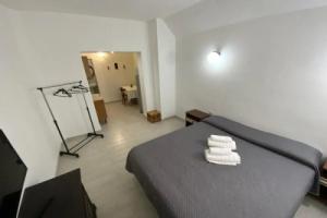 Studio for holiday, Синискола