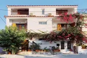 Potokaki Beachfront Hotel, Питагорио