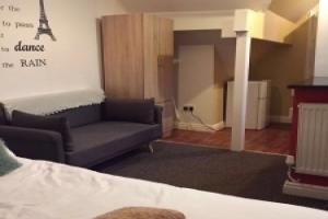 Studio Flat 2, Бирмингем
