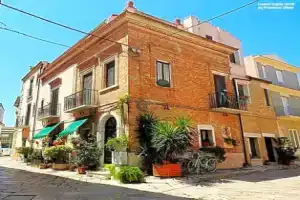 B&B Liu' Palazzo Ducale, Лезина