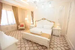 Royal Grand Hotel, Туркестан
