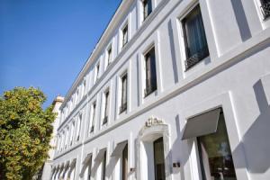 Hotel «Kivir», Севилья