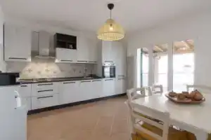 La Finestra sul Mare, Арма-ди-Таджа