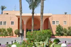 Pyramids Park Resort Cairo, Каир