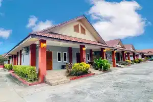 Отель «Benwadee Pattaya», Банпонг