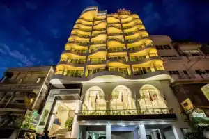 Harmony Phnom Penh Hotel, Пномпень