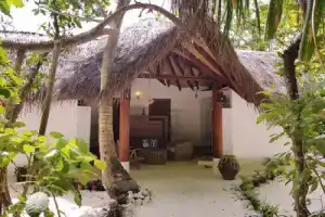 Отель «Makunudu Island», Ваббинфару