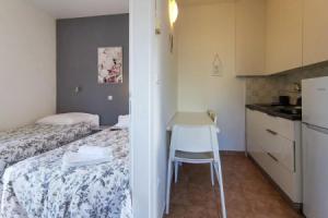 Stunning Apartment in Matulji With 1 Bedrooms, Wifi and Outdoor Swimming Pool, Опатия