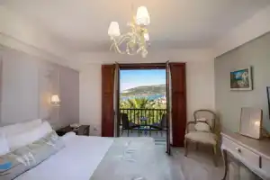 Alacati Kapari Hotel - Special Category, Алачати