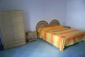 Casa Vacanze Magi - Monolocale Giglio 1, Понца