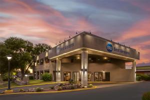 Best Western InnSuites Tucson Foothills Hotel & Suites, Тусон