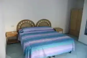 Casa Vacanze Magi - Monolocale Giglio 2, Понца