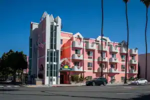 Отель «Days Inn by Wyndham Santa Monica/Los Angeles», Лос-Анджелес