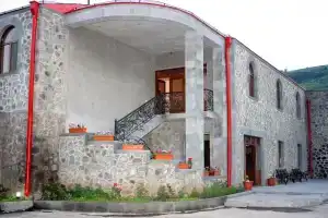 Christy Hotel, Горис