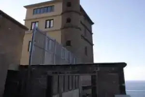 Villa Crawford, Сант-Аньелло