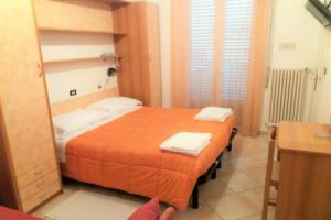 Hotel «Verdemare», Римини