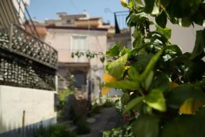 Nick & Santo's Holiday Homes B&B, Джиардини-Наксос