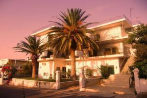 Akrotiri Hotel, Ханья
