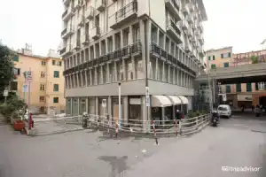 Hotel «Nologo», Генуя