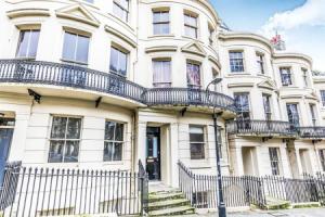 1 Bedroom Apartment In Brighton, Брайтон