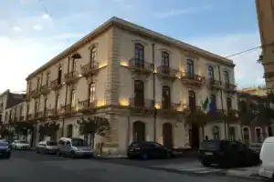 Отель «Grande Albergo Alfeo», Сиракуза