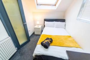 Spacious Comfortable Studio Near the University, Бирмингем