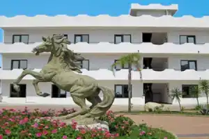 Villaggio Costa Blu, Селлия-Марина