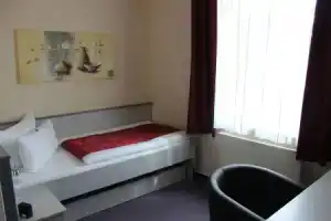 Aparthotel 1a, Цвикау