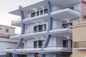 Hotel «Riviera», Анцио