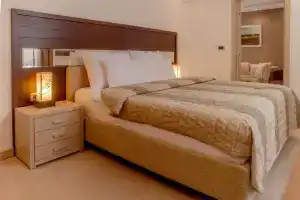 Hotel «Vojvodina», Зренянин