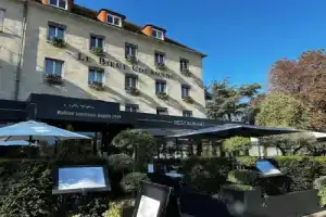 Hôtel Le Boeuf Couronné - Logis Hotels, Шартр