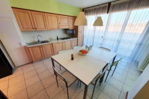 Family Oasi Garda 21, Пескьера-дель-Гарда