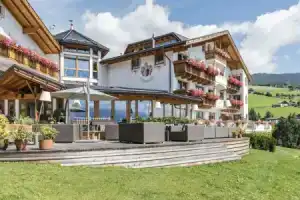 Hotel «Lärchenhof», Маранца