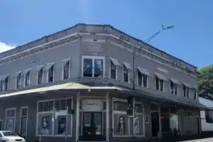 Hilo Bay Hostel, Хило