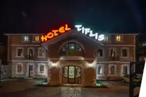 Hotel «Tiflis», Ахалцихе