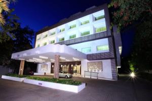 Отель «Abu Sarovar Portico,Chennai», Ченнаи
